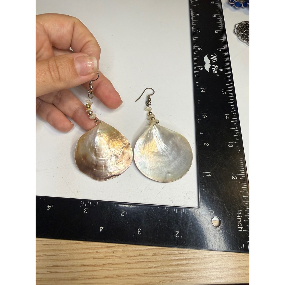 Mother of Pearl Shell Dangle Earrings Iridescent Boho Beaded Drop Beachy Cream
